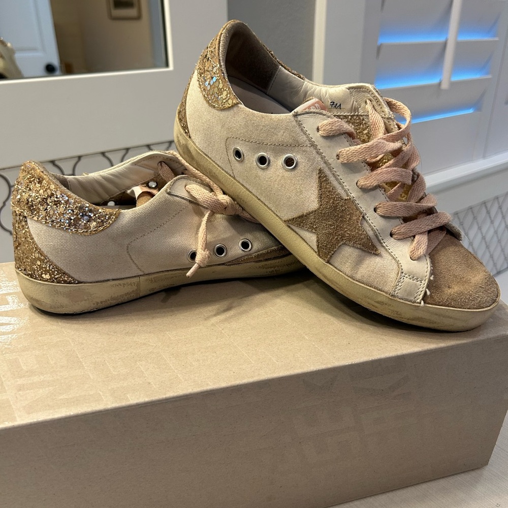 Golden Goose SuperStars